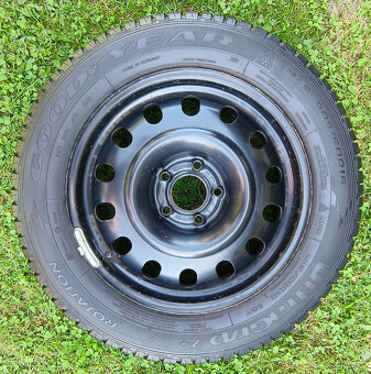 Kompletná zimná sada pneumatík GoodYear s diskami (5 ks) - 6