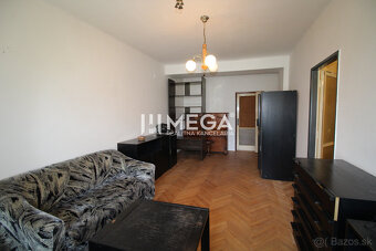 Na predaj 3izbový byt - Dobrianskeho - mesto Humenné - 6