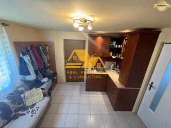 Exkluzívne Predám chatu na celoročné bývanie v Nových Zámko - 6