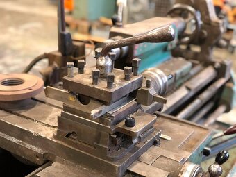 sustruh TOS SV 18 RA / 1000 - 6