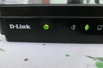 Router D-Link DIR-600 . - 6