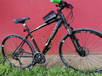 Cross bicykel GIANT - 6