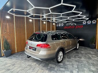 Volkswagen Passat Variant Alltrack 2.0 TDI 4MOTION - 6