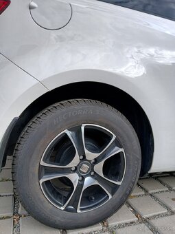 Predám Seat ibiza 1.4 16V - 6