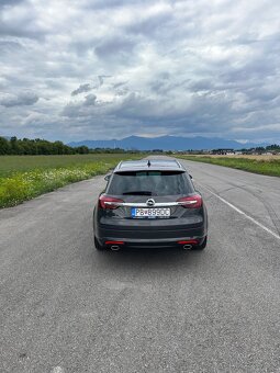 Opel Insignia 2.0 CDTI - 6