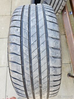Pneumatiky 215/55r17 - 6