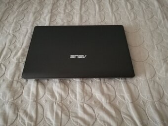 Asus K55VJ. Intel i5. RAM 8GB. 500 GB. Nvidia 2 + 3,9 GB. - 6