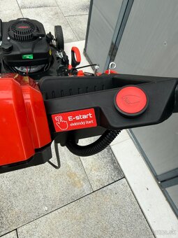Predám kosačku s pojazdom, el.štartér ako nová, v záruke - 6