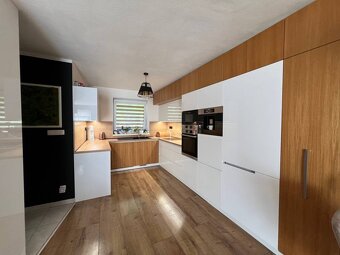 Na predaj Exkluzívny 4-izbový mezonet s garážou - 6