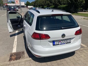 VW Golf Variant - 6
