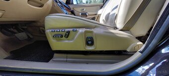 Predám Volvo XC90 Executive 7 miestne - 6