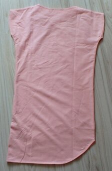 Elastické svetloružové minišaty zn.PeeKaBoo, M/LXL - 6