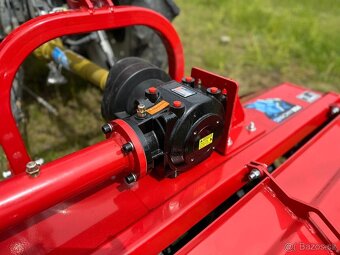 Kladivkovy mulčovač ( Stredne ťažká trieda) za malotraktor - 6