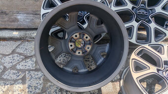 5x110 R17 --- FIAT 500X - 6