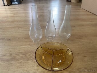 Sklenené fľaše, petrolejové lampy, lampášiky, keramika - 6