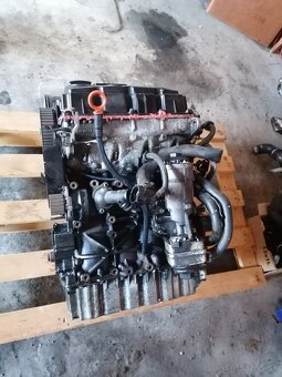 Rozpredam motor 1.9tdi BLS - 6