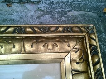 starý masívny rám - 6