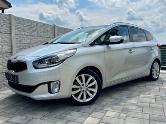 ❇️ KIA CARENS 1.7 CRDi 85 KW M6 CLASS•113 000 KM•NAVI•KAMERA - 6