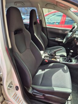 Subaru Impreza - 6