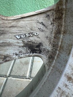 Elektróny na Volvo v 50 - 6