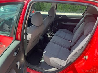 Peugeot 307 2.0 HDi XR - 6