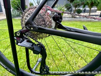 Cube Attain GTC SL Carbon 2024 Shimano 105 Di2 - 6