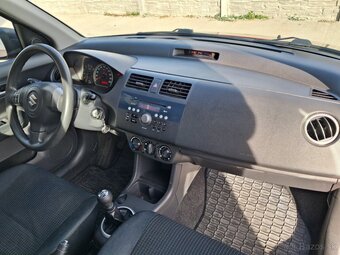 Predám SUZUKI SWIFT - 6