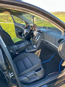 Škoda octavia 2 combi 2.0 TDI - 6