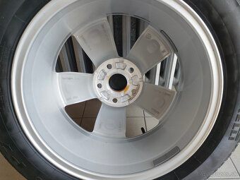 Originál alu disky+pneu VW PassatB6 7Jx17, 5x112 ET40 - 6