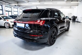 Audi E-tron - 6