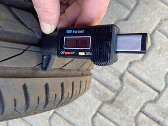 Predám letné pneu 185/65r15 - 6