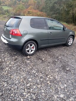 VW Golf V 1.4 16V 55 kW - 6