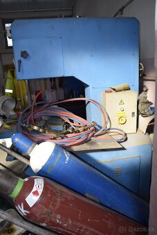 Vertikálna pásová píla OPUS 600 - 6