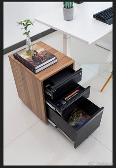 Kancelársky stôl + kontajner - 6