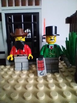 LEGO Western 6755 Sheriff's Lock-Up - 6