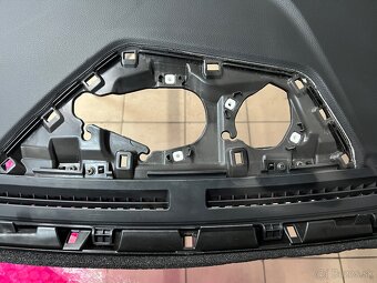 Palubná doska Kia Sportage NQ5 - 6