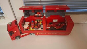 LEGO® Speed Champions 75913 Kamión pre voz F14 T tímu Scuder - 6