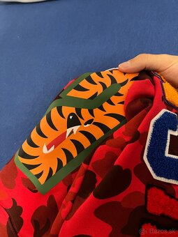 Bape hoodie - 6