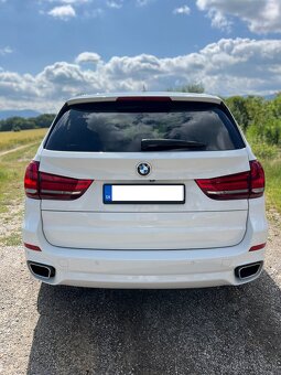 BMW X5 xDrive30d A/T - 7 miestna - 6