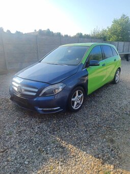 Rozpredám Mercedes B180 CDI 80kw W246 2012 - 6