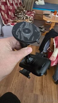 Predam drziak na mobil do auta - 6