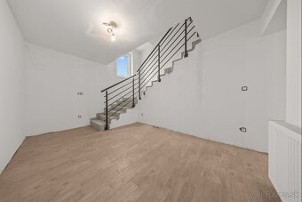 PLUS REALITY | Zrekonštruovaný šesťizbový RD na predaj - 6