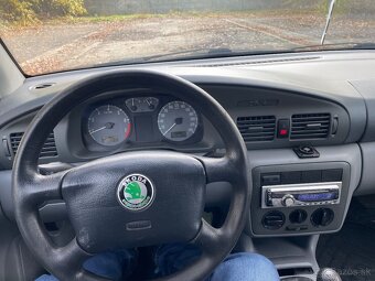 Predam Škoda Octavia 1.8 20v - 6