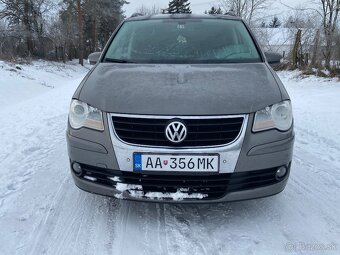Volkswagen Touran - 6