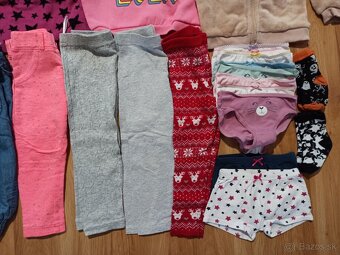 Balík obleč. č.86-98 (cca 40ks) - 6