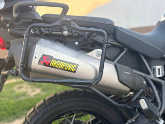 GIVI - Kufre a držiaky - 6