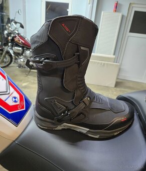 ELEVEIT OBUV TONALE WP OFF-ROAD BLACK - 6