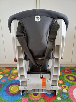 Autosedačka Britax Römer Versafix - 6