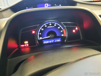 Náhradní díly Honda Civic 8G FD 1.8 - 6