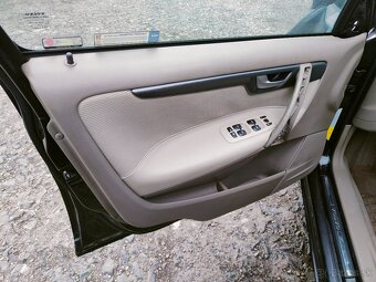 Volvo V70II D5 120kw - Náhradní díly - 6